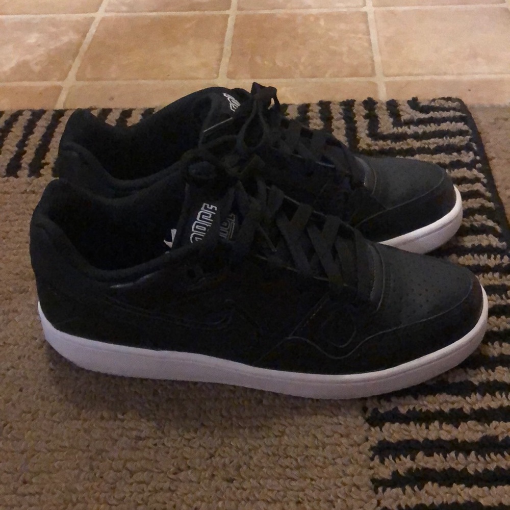 Nike Son of Force